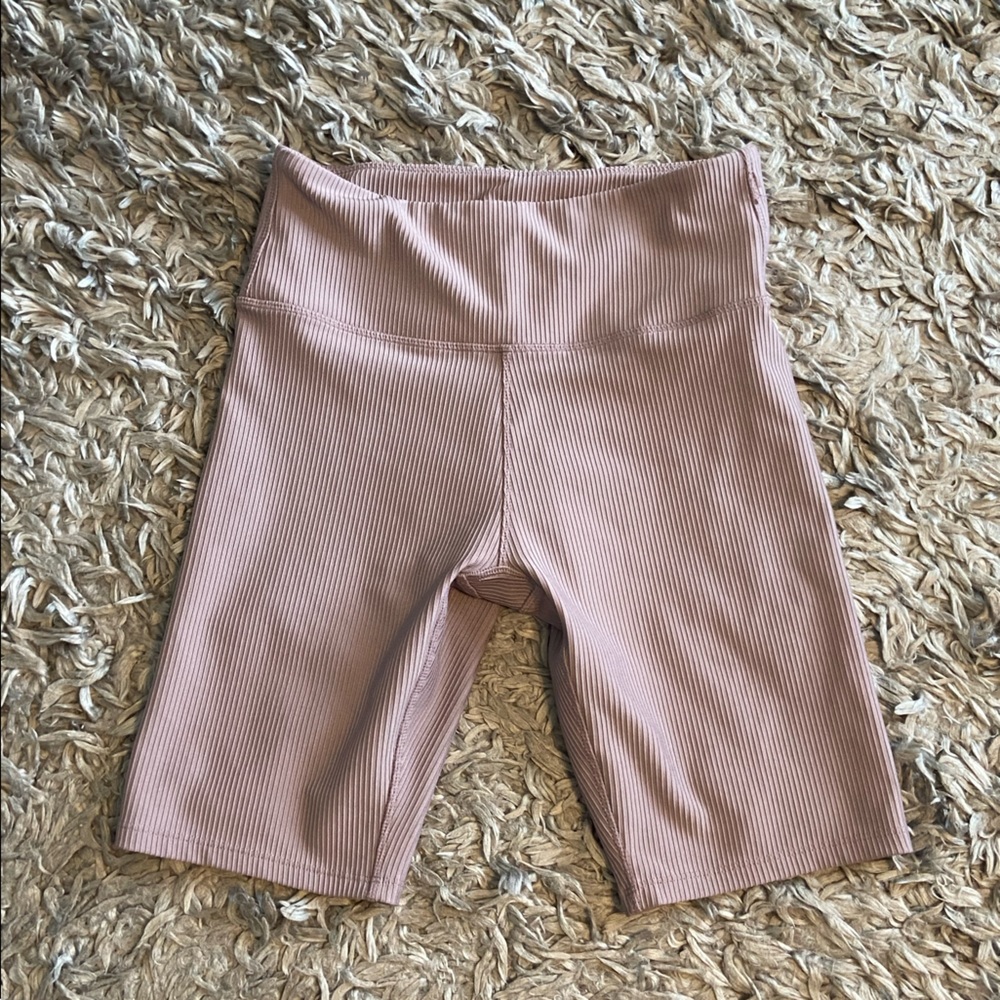 Matching workout set - Picture 2 of 2